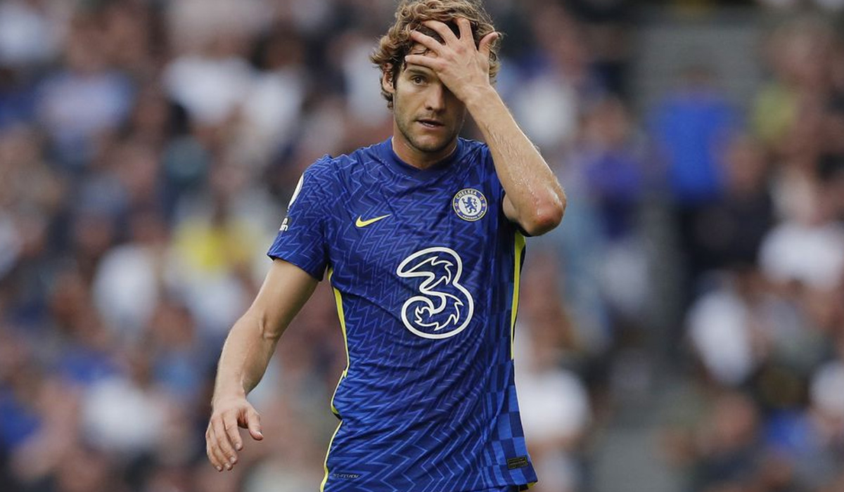 Taking a knee is losing strength, says Chelsea defender Alonso